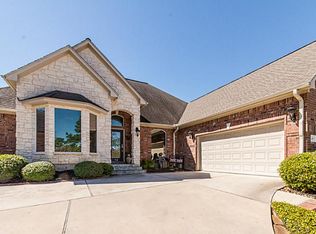 12 Fair Oak St, Montgomery, TX 77356