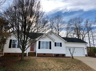 5 Wood Spring Ct, Greer, SC 29651