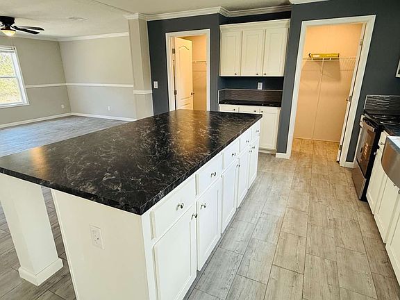 5th image of 13536 Garrison Rd