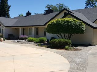 8808 Goldstone Ln, Redding, CA 96001