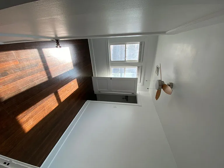 1310 Martha St — Photo 1