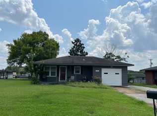 415 Clearview St SW, Decatur, AL 35601