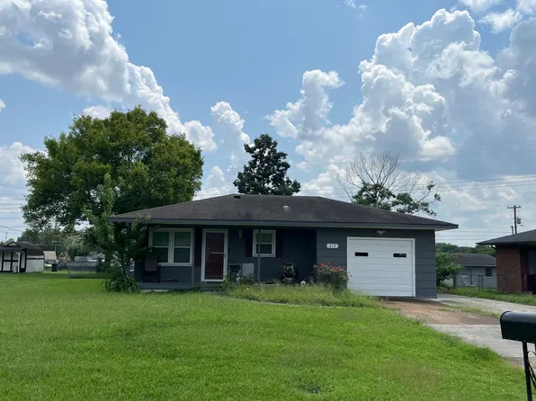 415 Clearview St SW, Decatur, AL 35601