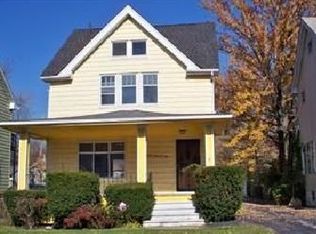 13001 Thornhurst Ave, Garfield Heights, OH 44105