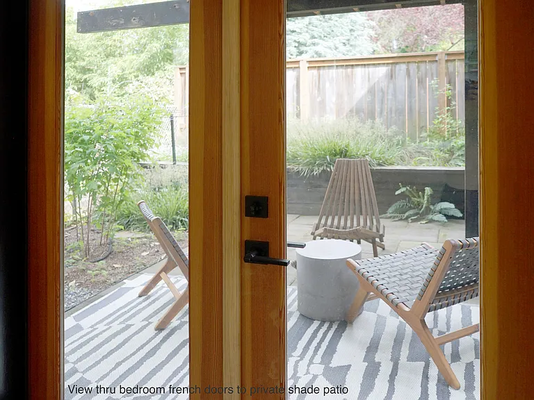 2847 NW Savier St #B — Photo 71