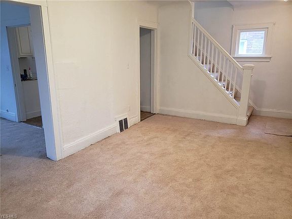 5th image of 4073 E 123rd St