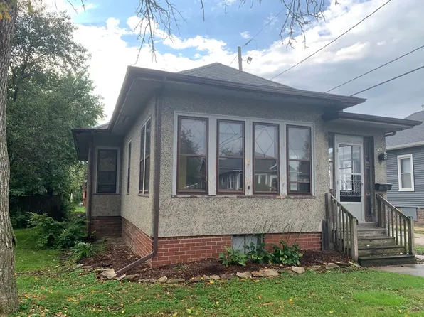 827 Chartres St, La Salle, IL 61301