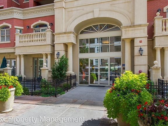 2nd image of 1950 N Logan St APT 602