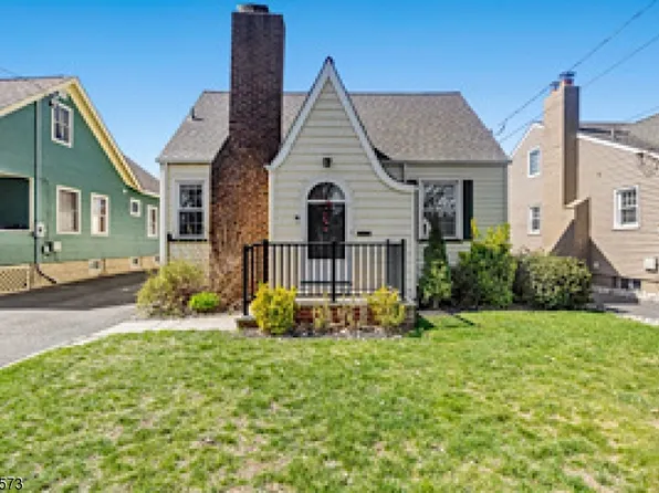 55 Elizabeth Ave, Cranford Twp., NJ 07016