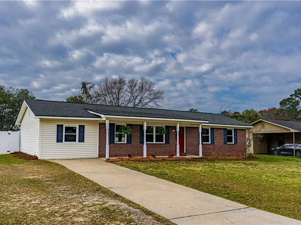 1405 43rd St, Phenix City, AL 36867
