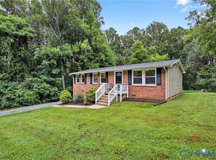 4401 Gentry Ln, Bumpass, VA 23024