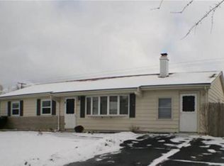 725-1 Acadia Rd, Valparaiso, IN 46385