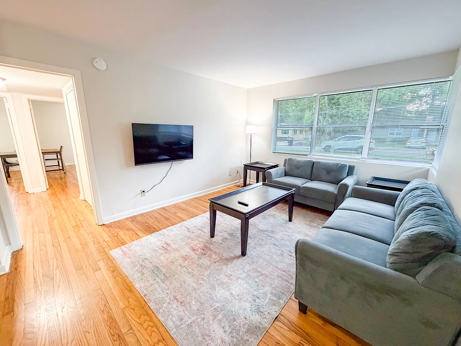 4 bed, $2,754 — Photo 4
