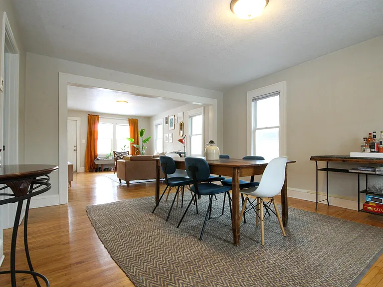 4339 Blaisdell Ave — Photo 6