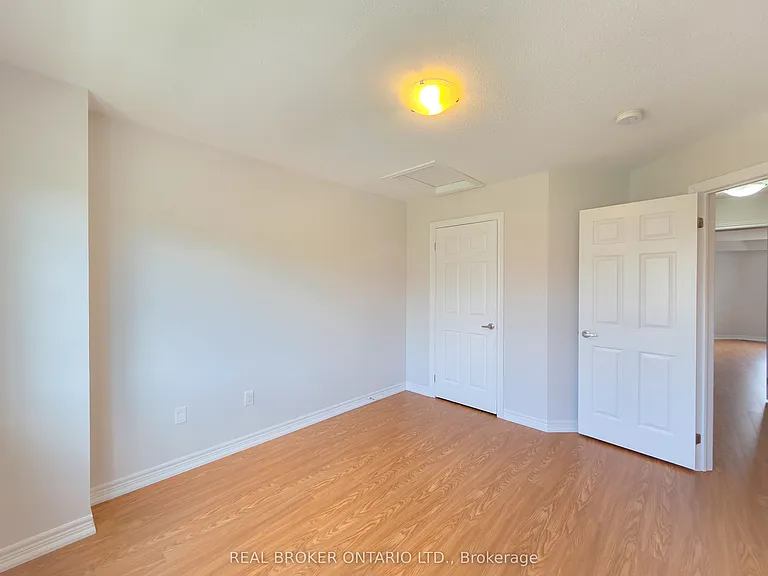 25 Vinod Rd — Photo 18