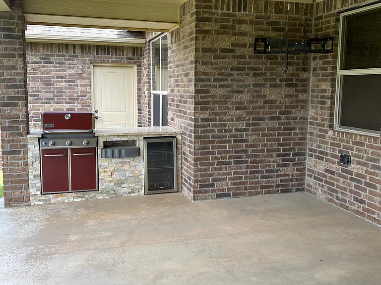 2817 Marigold Ln — Photo 34