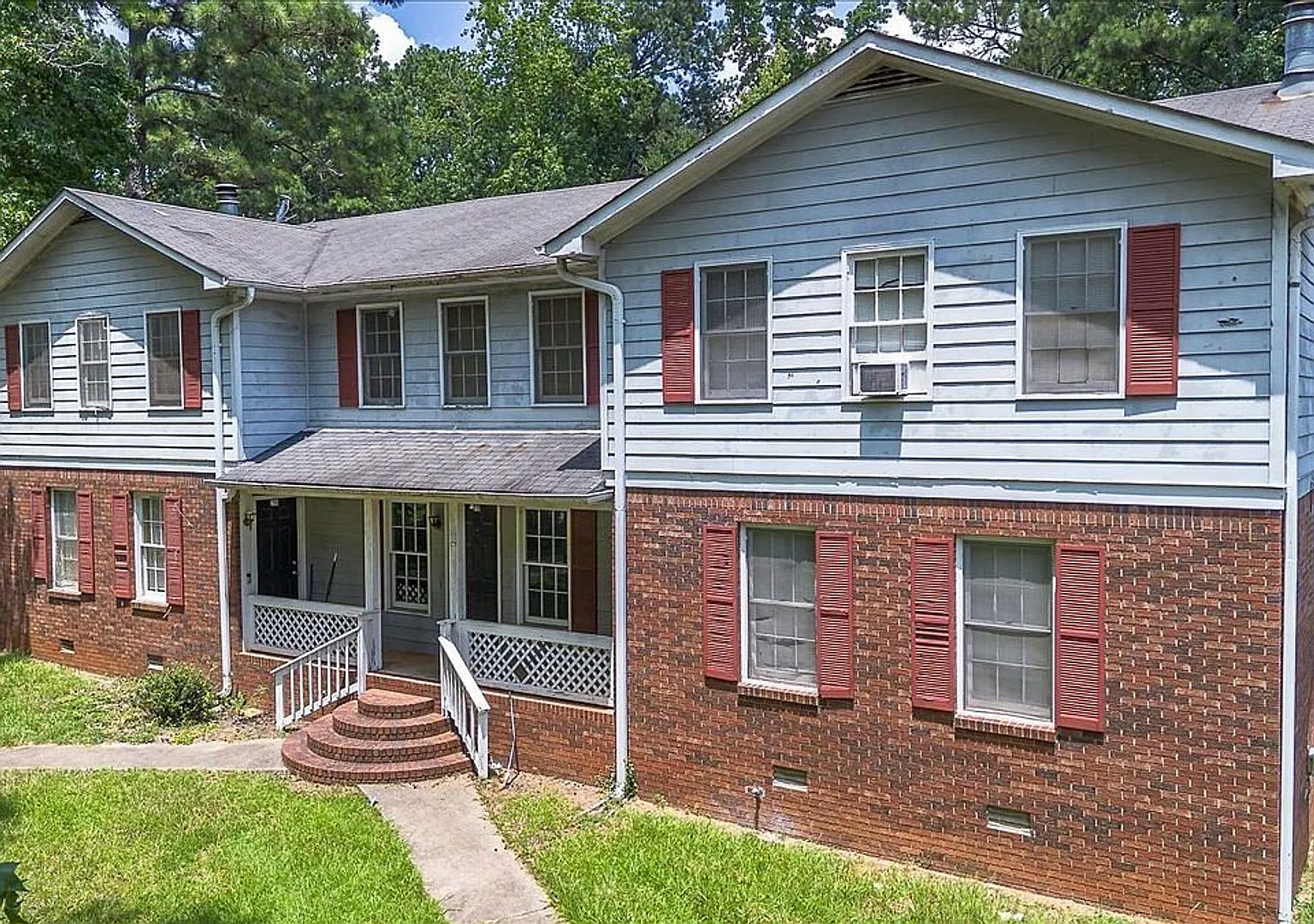 208 Highland Park Drive — Photo 2
