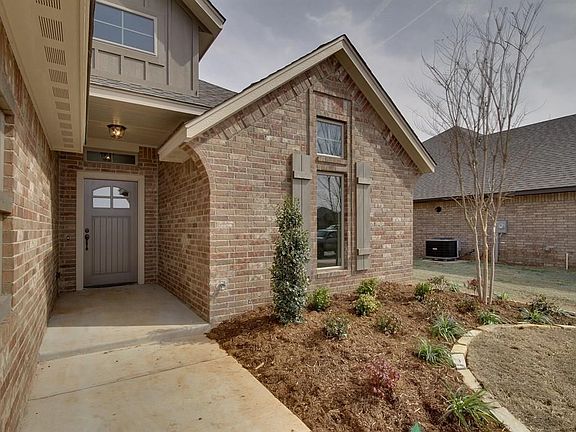 2nd image of 3304 River Birch Ln