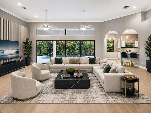 4th image of 5761 Waxmyrtle WAY