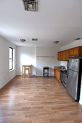 1st image of 261 W 126th St #3P