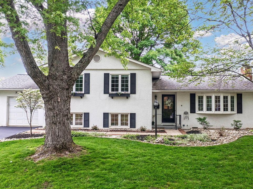 1st image of 436 Crandall Dr