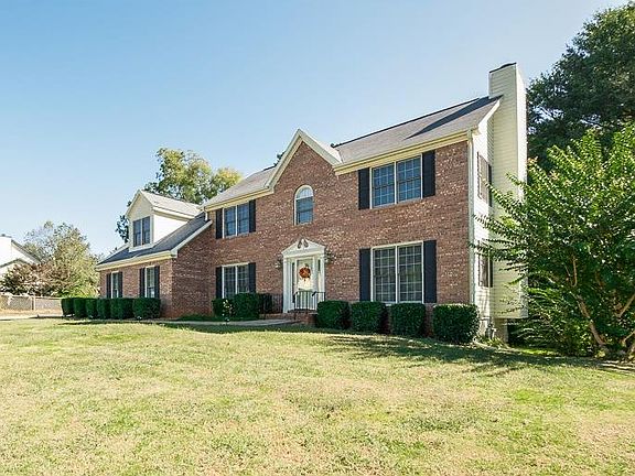 3rd image of 3750 Laurel Brook Way
