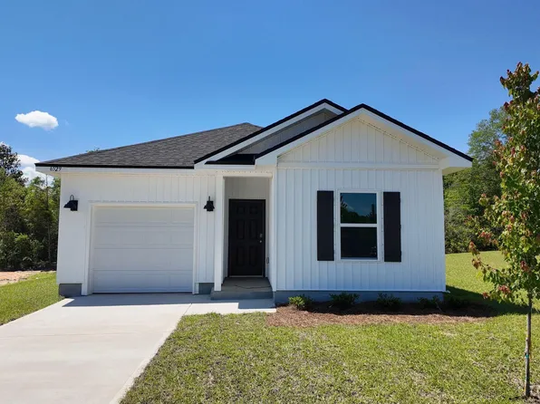 6529 Burleson Blvd, Crestview, FL 32539