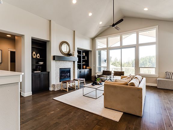 3rd image of 3550 Mountain Quail Ln