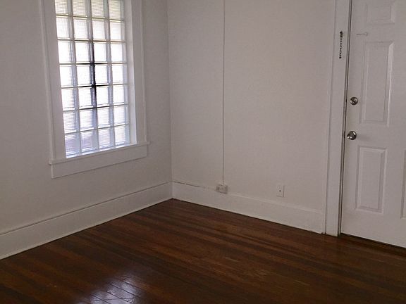 4th image of 436 4th Ave S #18