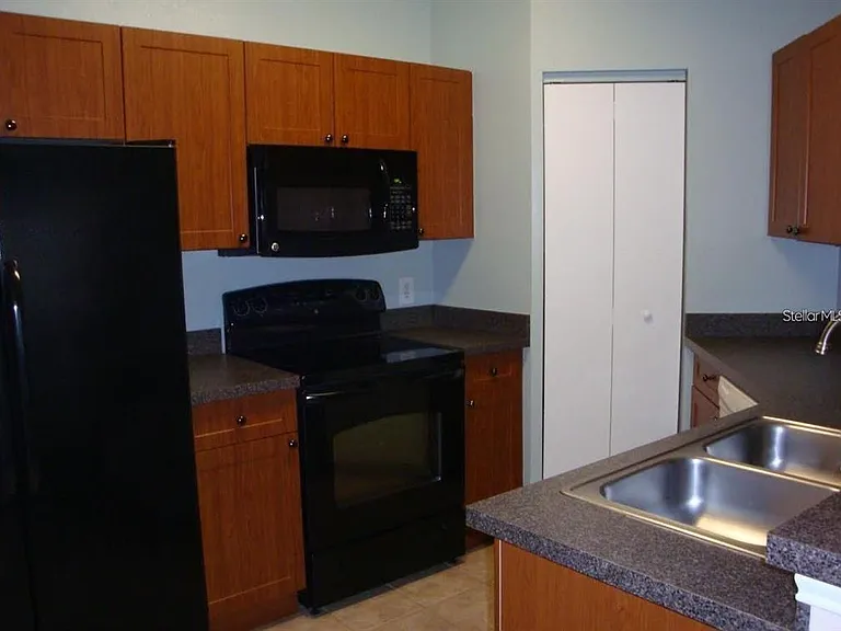 2209 Portofino Pl #5-2516 — Photo 10