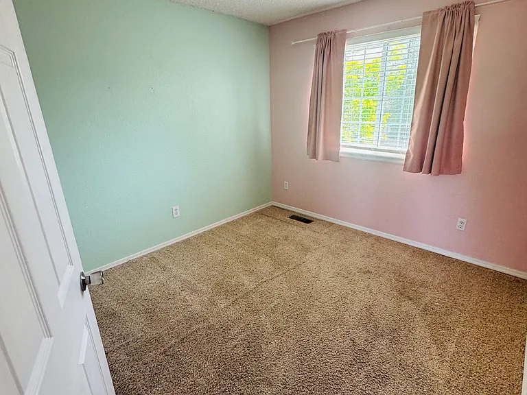 8510 Golden Eye Dr — Photo 27