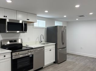 115 Bunker Hill Ln, Quincy, MA 02169