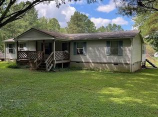 571 Blackbottom Rd, Lawrenceville, VA 23868