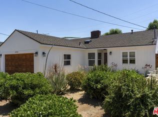 13732 Wyandotte St, Van Nuys, CA 91405
