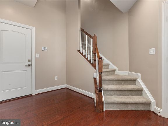 4th image of 15996 Greymill Manor Dr