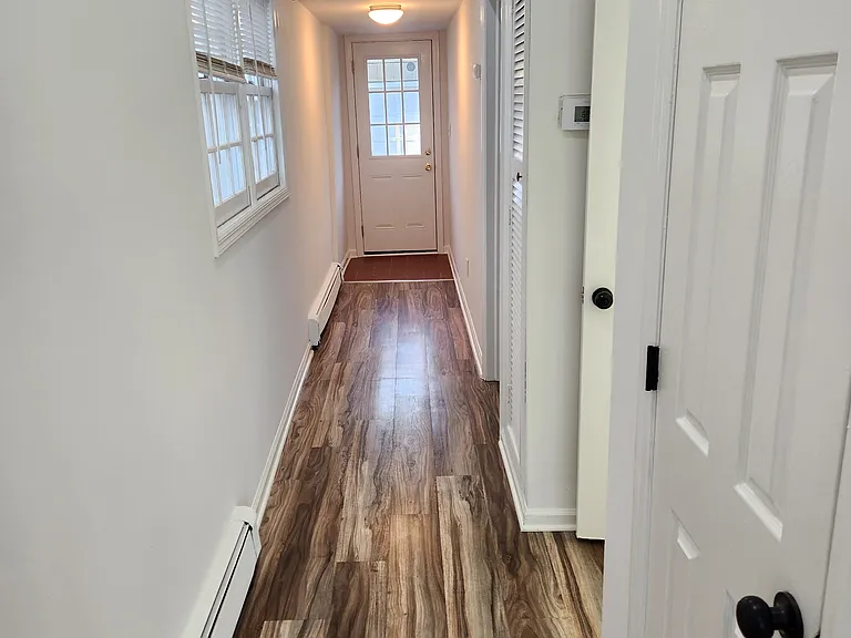 84 Lake Ave — Photo 3
