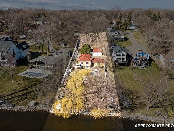 3rd image of 6365 Bay Ridge Rd