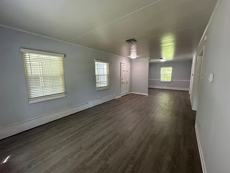 1200 Craigmont Dr — Photo 23