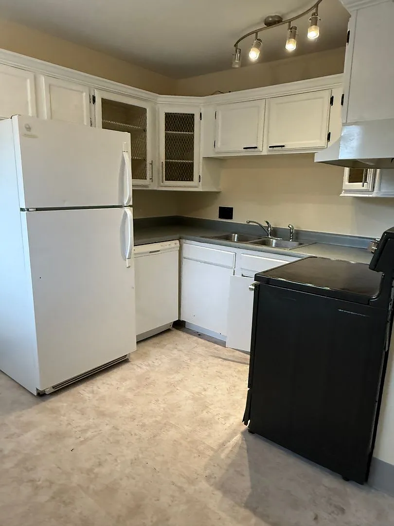 2 Bed in Old Town Lafayette — Photo 4