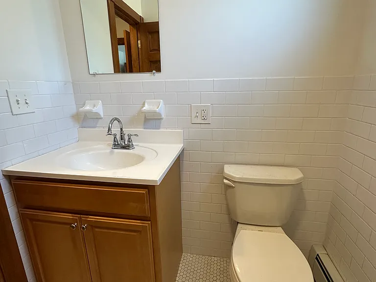 120 Bishop St #1C — Photo 6