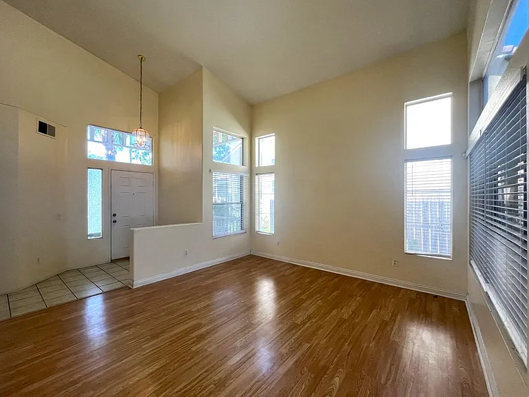 635 Shenandoah Rd — Photo 15