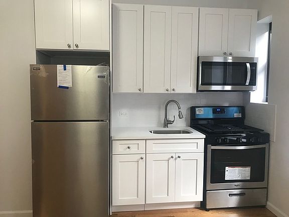 4th image of 4329 39th Pl APT 37