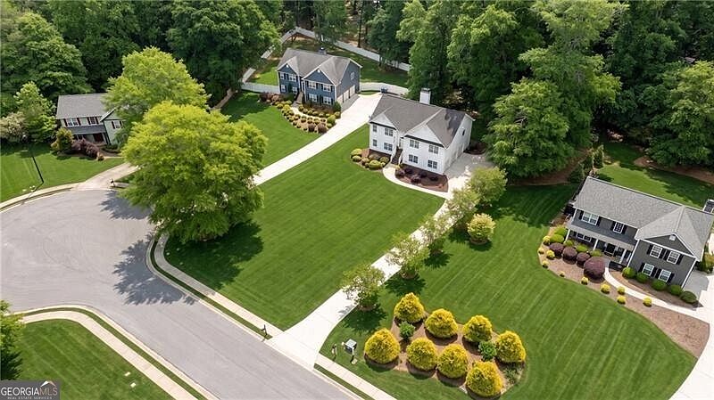 1st image of 348 Carrington Dr