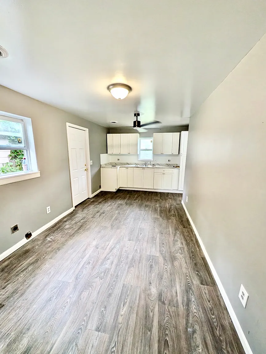 3909 West Kearsley Street - 1 — Photo 3