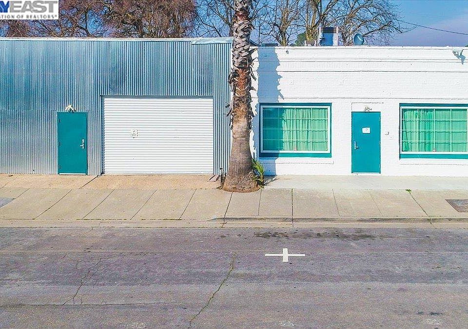 61 Main St Isleton CA Zillow