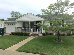 209 W Glencove Ave, Northfield, NJ 08225