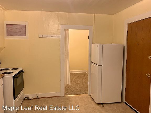 3rd image of 908 1/2 NW 52nd St