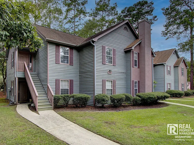 7945 Parklane Ct #905-E — Photo 2