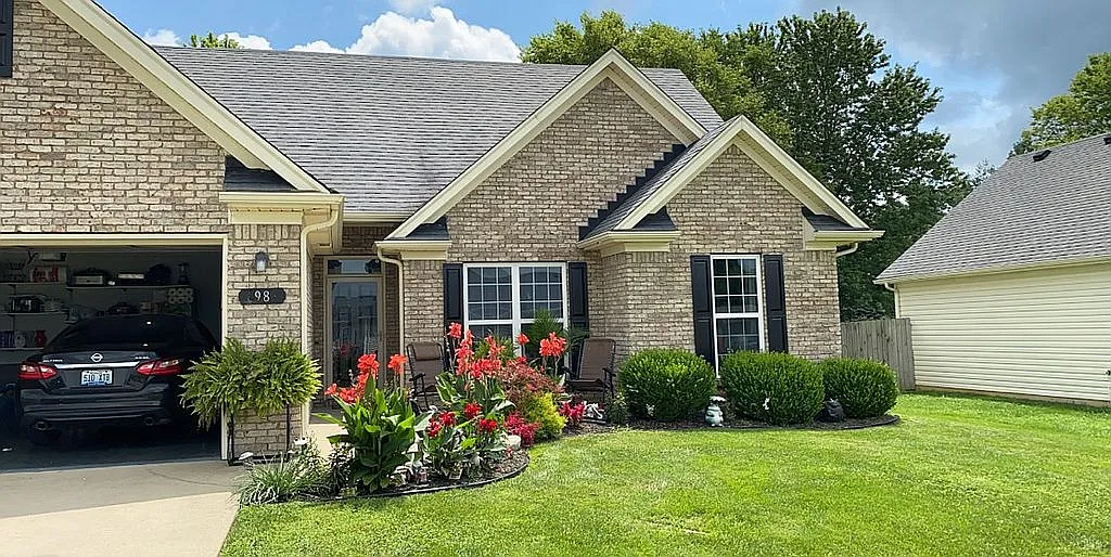 98 Harvest Dr photo 1