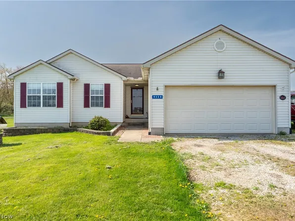 9328 Lisbon St E, East Canton, OH 44730